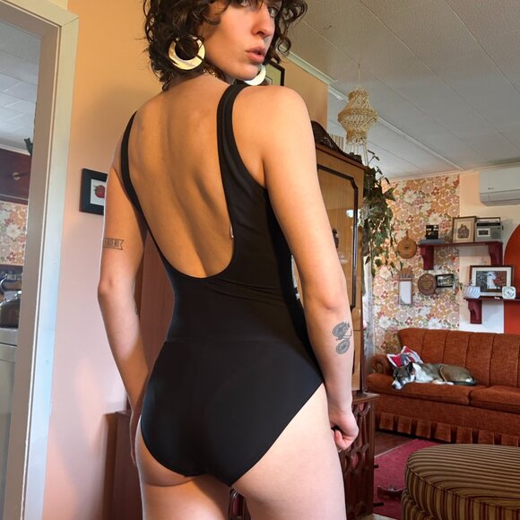 1980s Black and bronze stripe one piece full coverage swim suit - made in canada - Picture 4 of 13